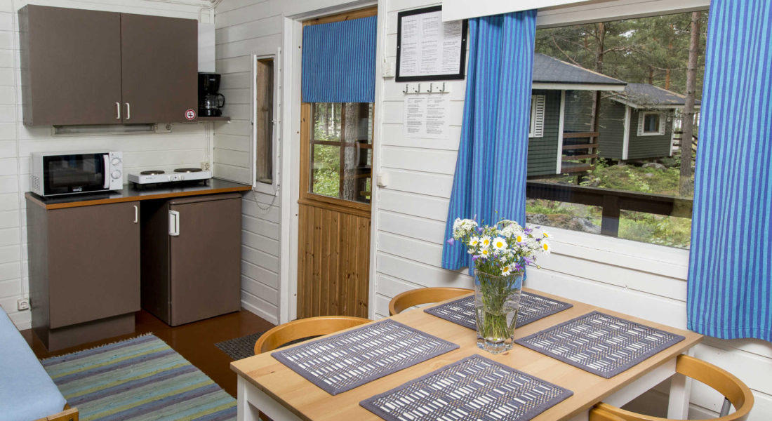 Glamping mökki - Santalahti Resort - Kotka Finland