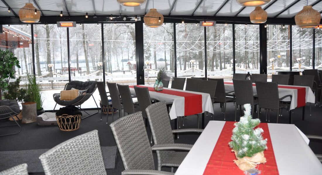 Bisto Santalahti Meripaviljonki pikkujoulukattaus ja luminen talvimaisema - Santalahti Resort - Kotka Finland